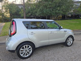 Used 2018 Kia Soul + image 5
