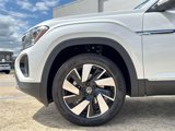 New 2025 Volkswagen Atlas Cross Sport SEL image 5