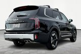 Certified 2024 Kia Telluride EX w/ EX Captain's Chair Package image 2