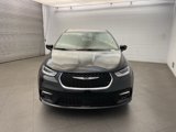 New 2025 Chrysler Pacifica Select image 5