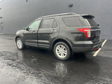 Used 2014 Ford Explorer XLT w/ Equipment Group 202A image 3
