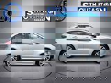 Used 2021 Toyota Corolla LE image 4