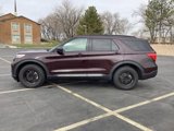 Used 2023 Ford Explorer XLT w/ Equipment Group 202A image 4