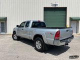 Used 2005 Toyota Tacoma PreRunner image 3