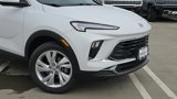 New 2025 Buick Encore GX Preferred image 3
