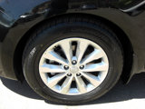 Used 2017 Kia Sedona EX image 5