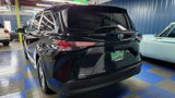 Used 2022 Toyota Sienna LE image 4