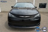 Used 2022 Chrysler Voyager LX image 2