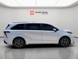 New 2025 Toyota Sienna Platinum image 3