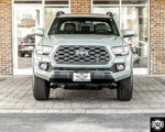Used 2022 Toyota Tacoma TRD Off-Road w/ TRD Premium Off Road Package image 2