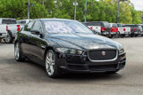 Used 2017 Jaguar XE Premium image 2