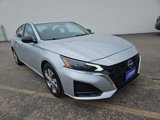 Used 2024 Nissan Altima 2.5 S image 2