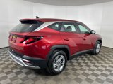 Certified 2025 Hyundai Tucson SE image 3