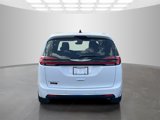 New 2025 Chrysler Pacifica Select image 5