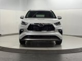 Certified 2025 Toyota Highlander XLE image 2
