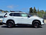 New 2025 Nissan Rogue SV image 4