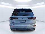 New 2025 Mitsubishi Outlander SEL image 4