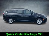 Used 2022 Chrysler Pacifica Touring-L image 4