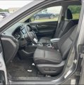 Used 2020 Nissan Rogue SV image 2