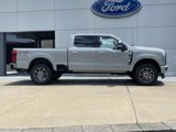 New 2025 Ford F250 4x4 Crew Cab Super Duty image 3