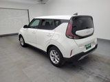 Used 2023 Kia Soul LX w/ LX Technology Package image 3