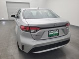 Used 2022 Toyota Corolla LE image 6