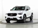 Certified 2023 Volvo XC40 B5 Ultimate w/ Protection Package Premier image 4