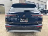 New 2025 Mitsubishi Outlander SE image 2