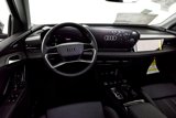 New 2025 Audi Q6 e-tron Prestige image 4