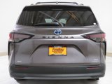 Used 2023 Toyota Sienna XLE image 6