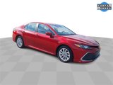 Used 2023 Toyota Camry LE image 2