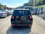 Used 2016 Jeep Renegade Latitude w/ Popular Equipment Group image 4