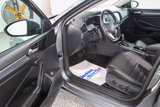 Used 2024 Volkswagen Jetta SE image 3