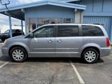 Used 2014 Chrysler Town & Country Touring w/ Driver Convenience Group image 2