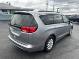 Used 2021 Chrysler Voyager Lxi image 5