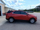 Used 2020 Chevrolet Equinox LT w/ Driver Convenience Package image 4