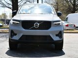 Used 2025 Volvo XC40 B5 Plus image 2