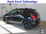 Used 2021 Chevrolet Trax LT w/ Premium Seat Package image 2