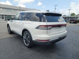 Used 2025 Lincoln Aviator Reserve w/ Luxury Package image 3