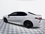 Used 2019 Toyota Camry SE image 4