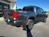 Used 2016 Toyota Tacoma TRD Sport w/ Premium & Technology Package image 3