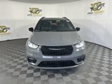 New 2025 Chrysler Pacifica Limited image 2