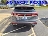 New 2025 Volkswagen Atlas Cross Sport SE image 6