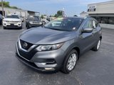Used 2021 Nissan Rogue Sport SV image 2