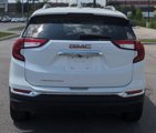 Used 2024 GMC Terrain SLT image 4