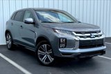 Used 2023 Mitsubishi Outlander Sport SE image 2