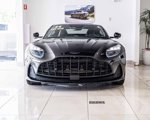 Used 2024 Aston Martin DB12 Coupe image 2