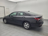 Used 2022 Hyundai Elantra SE image 3