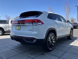New 2025 Volkswagen Atlas Cross Sport SE image 2