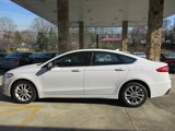Used 2020 Ford Fusion SE image 3